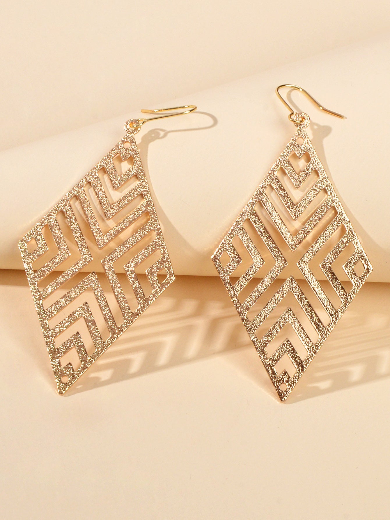 Hollow out Geometric Rhombus Drop Earrings Chic Ear Hook Boutique Jewellery-3