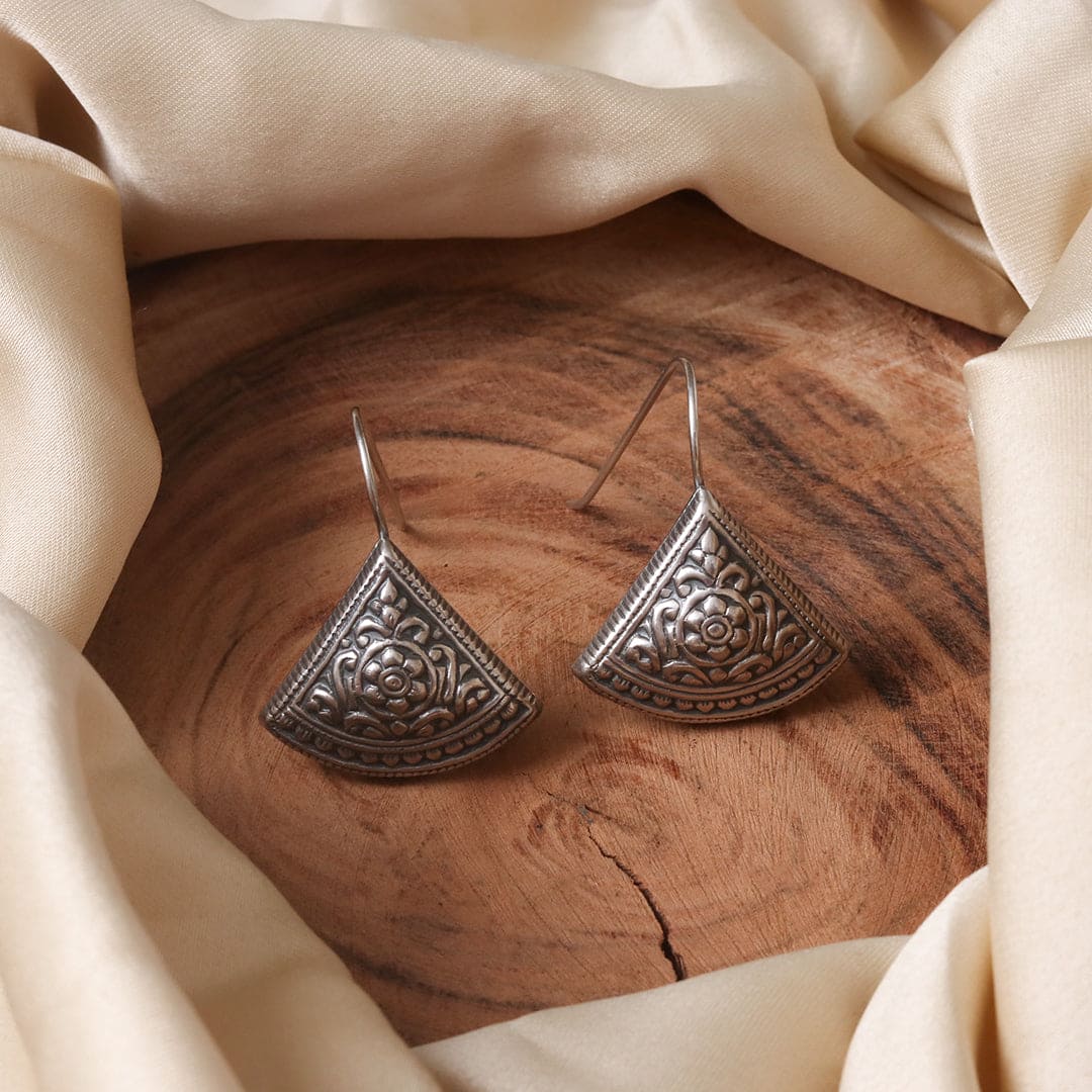 Nature-Inspired Everyday Earrings-0