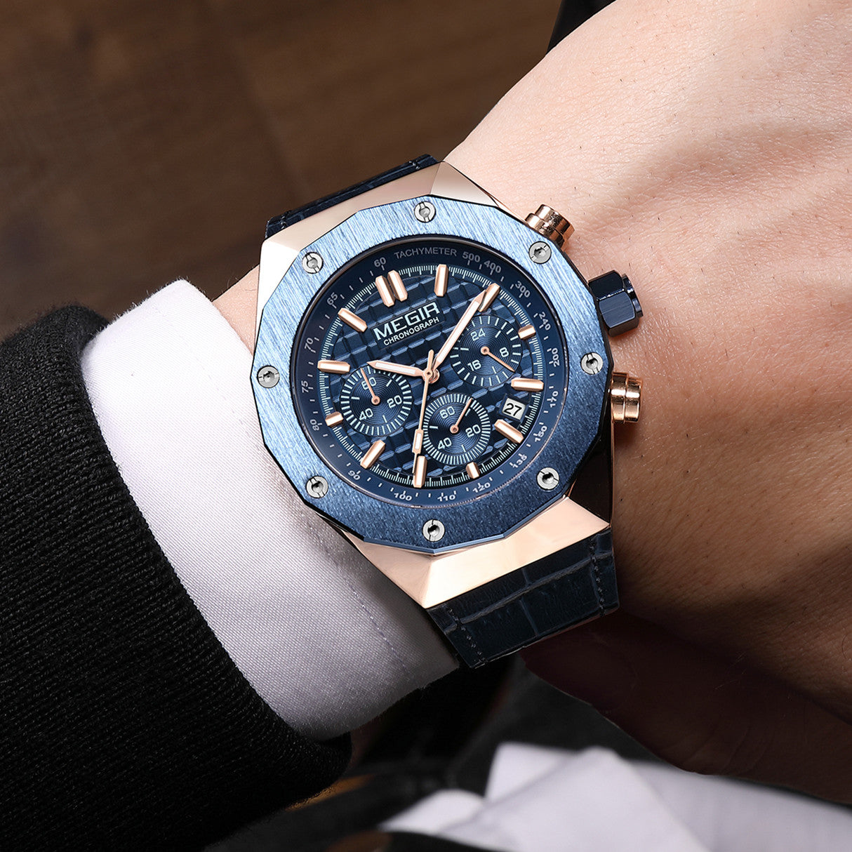 MEGIR Relogio Masculino Luxury Business Men Watches Fashion Military Watch Date Luminous Casual Quartz Wristwatch Man Clock 2213-1