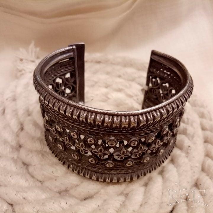 Sterling silver Handcrafted Broad Antique Look Bracelet-2