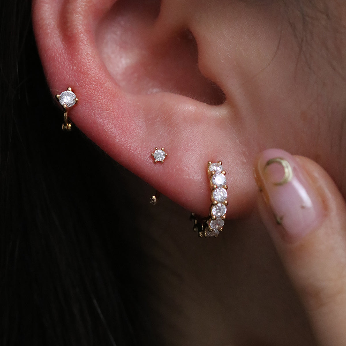 Simple Cubic Open Huggie Earring-1