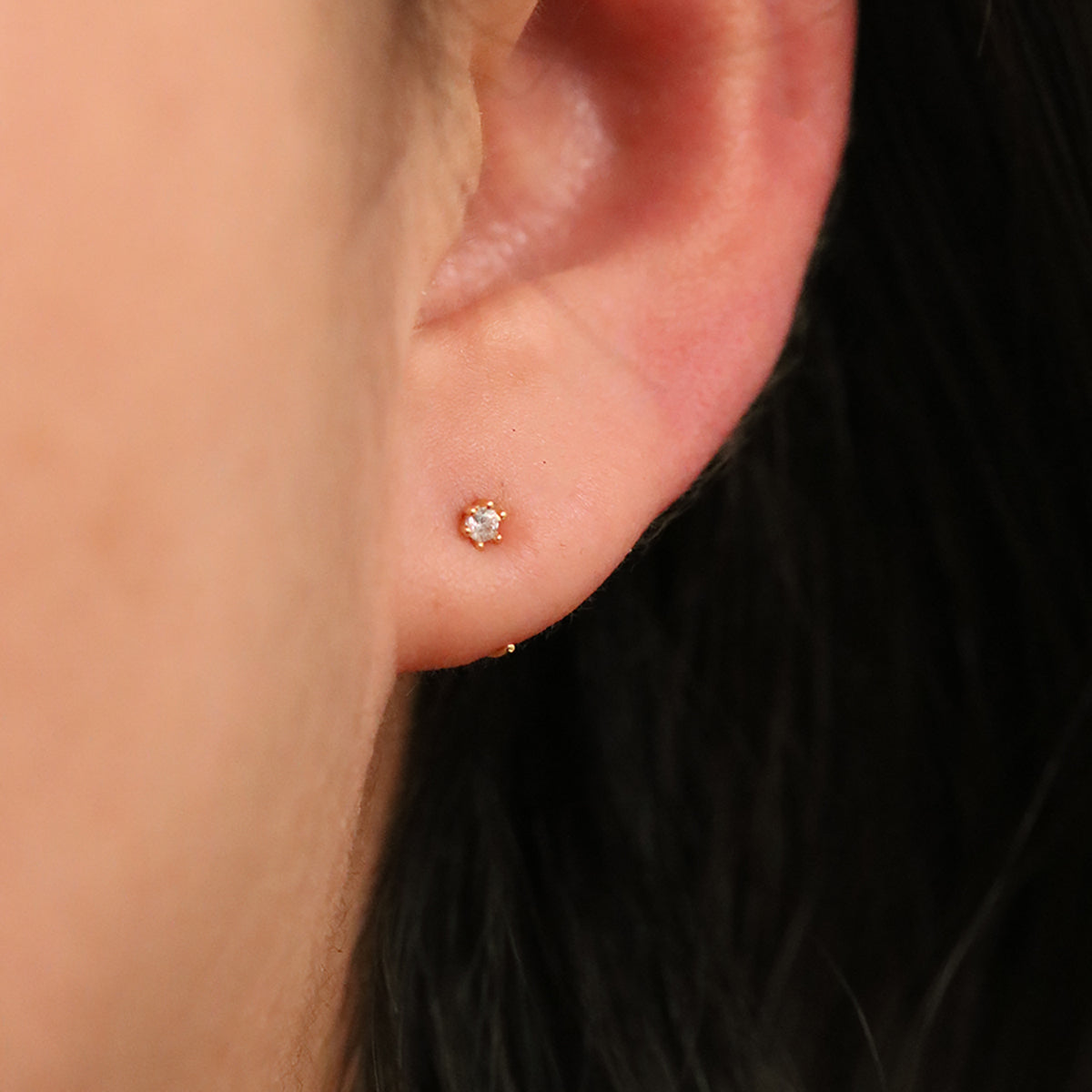 Simple Cubic Open Huggie Earring-2