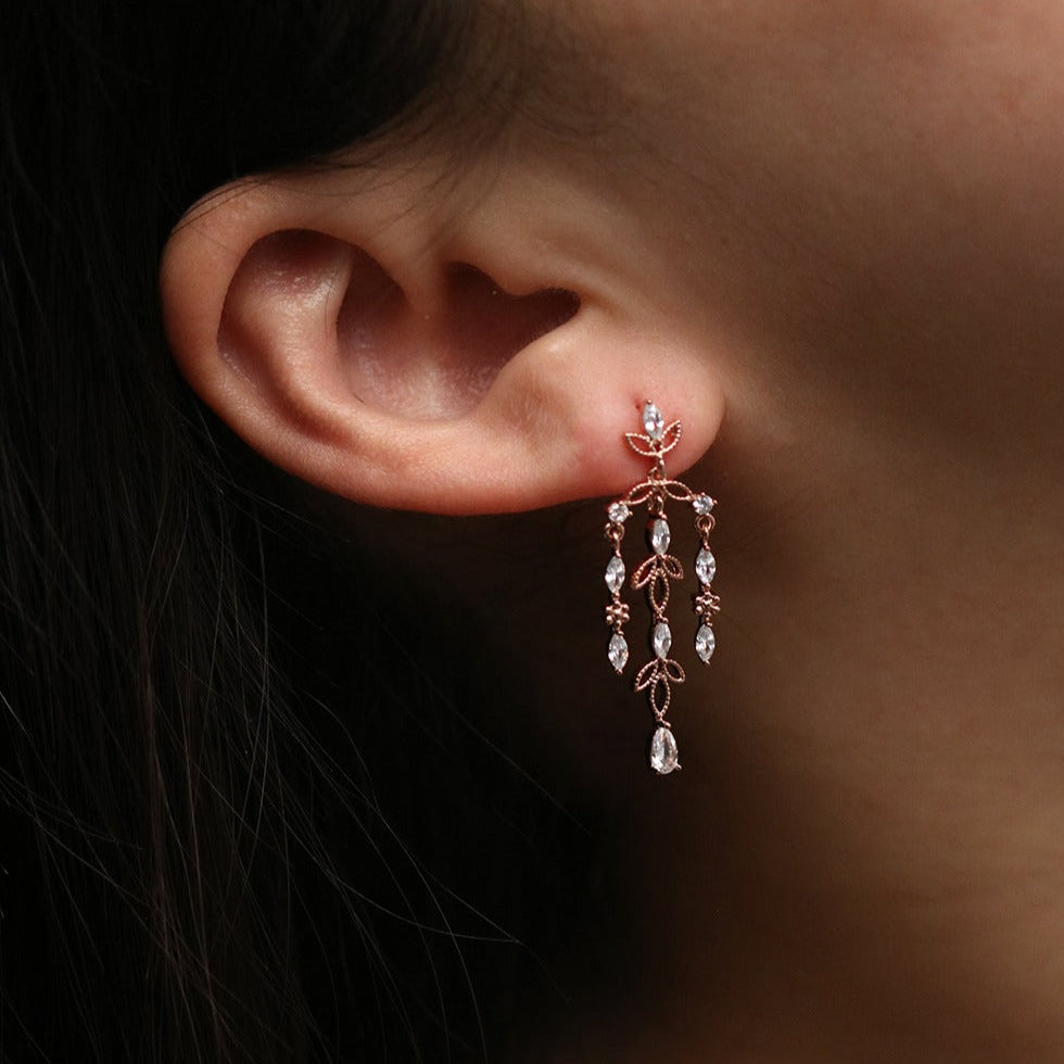 Chandelier laurel dangle earrings-3