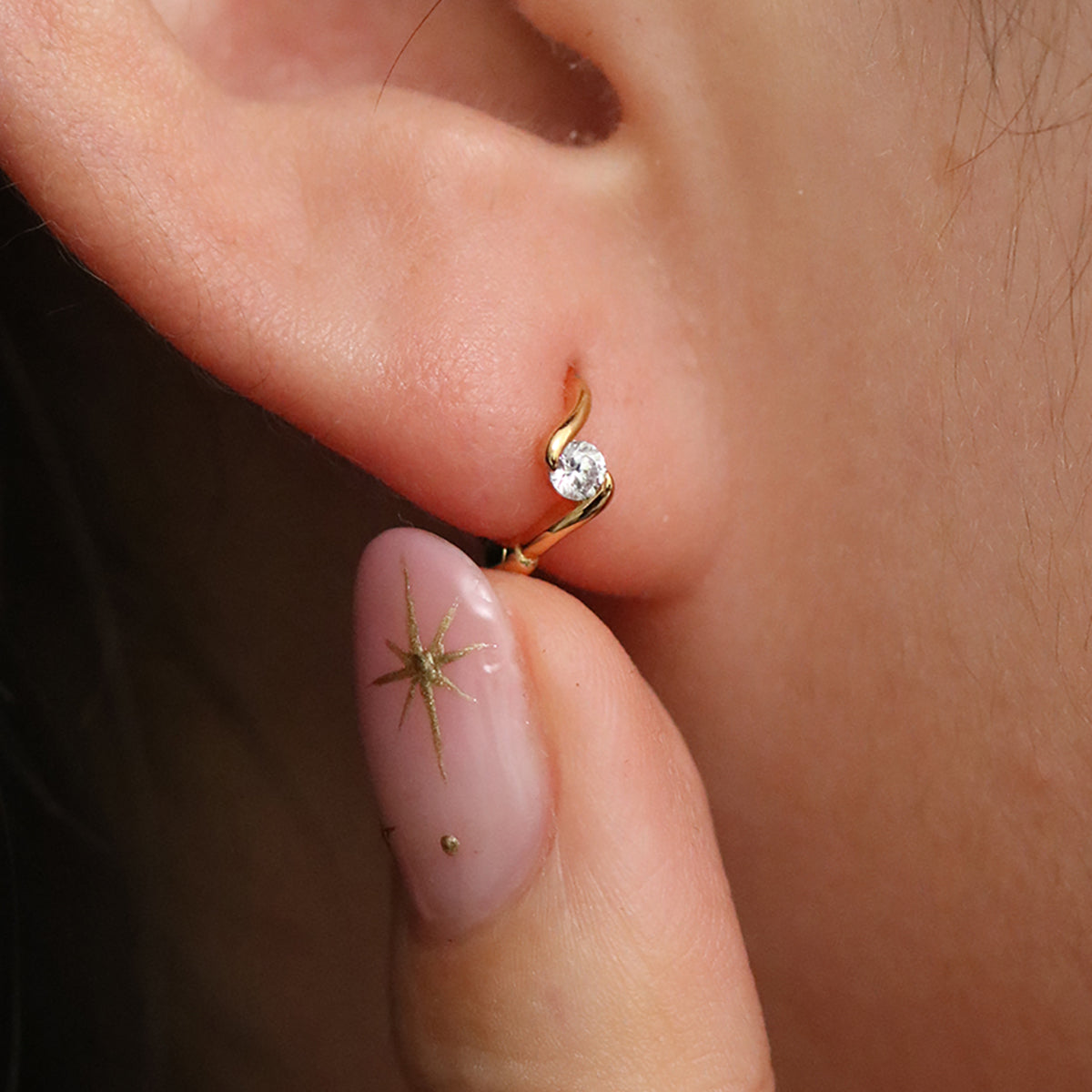 Cubic Twist Huggie Earrings-3