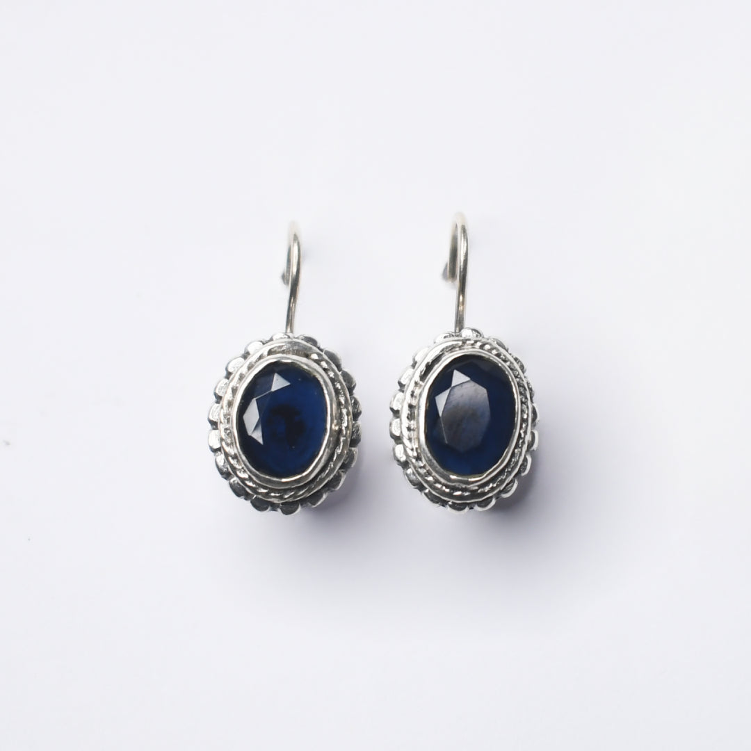 Small Hoops Earrings-2