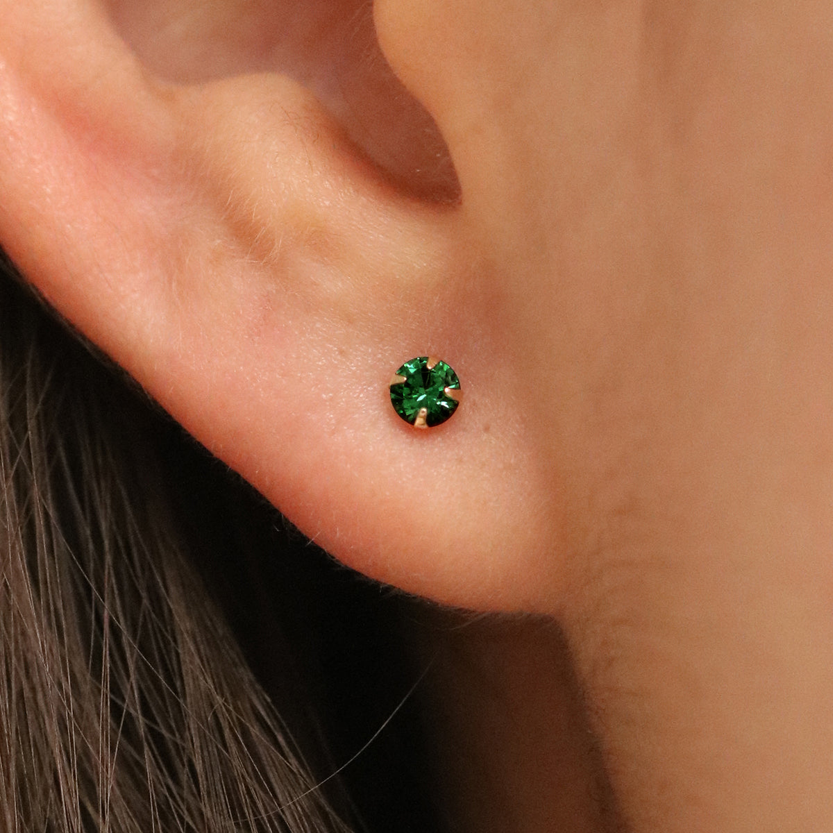 Green onyx 3mm studs-1