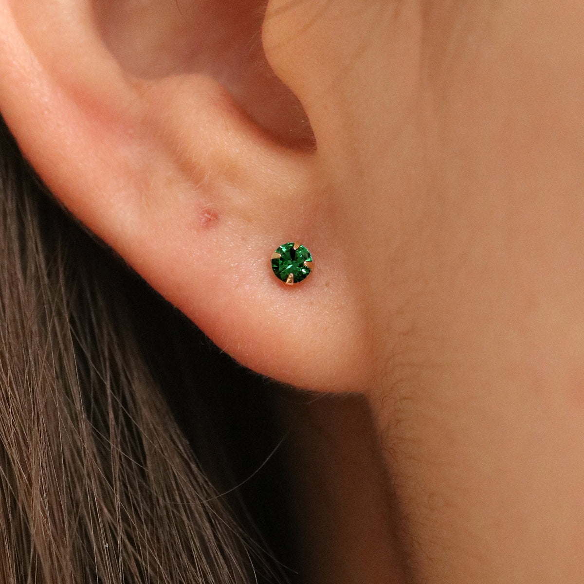 Green onyx 3mm studs-3
