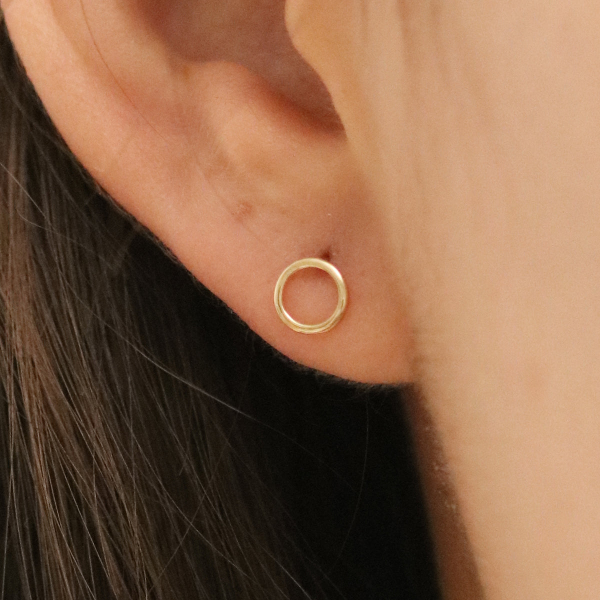 Simple circle studs-2