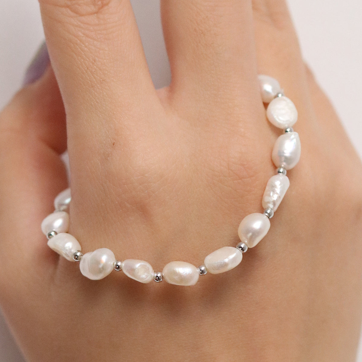 Freshwater pearl stretched bracelets-1