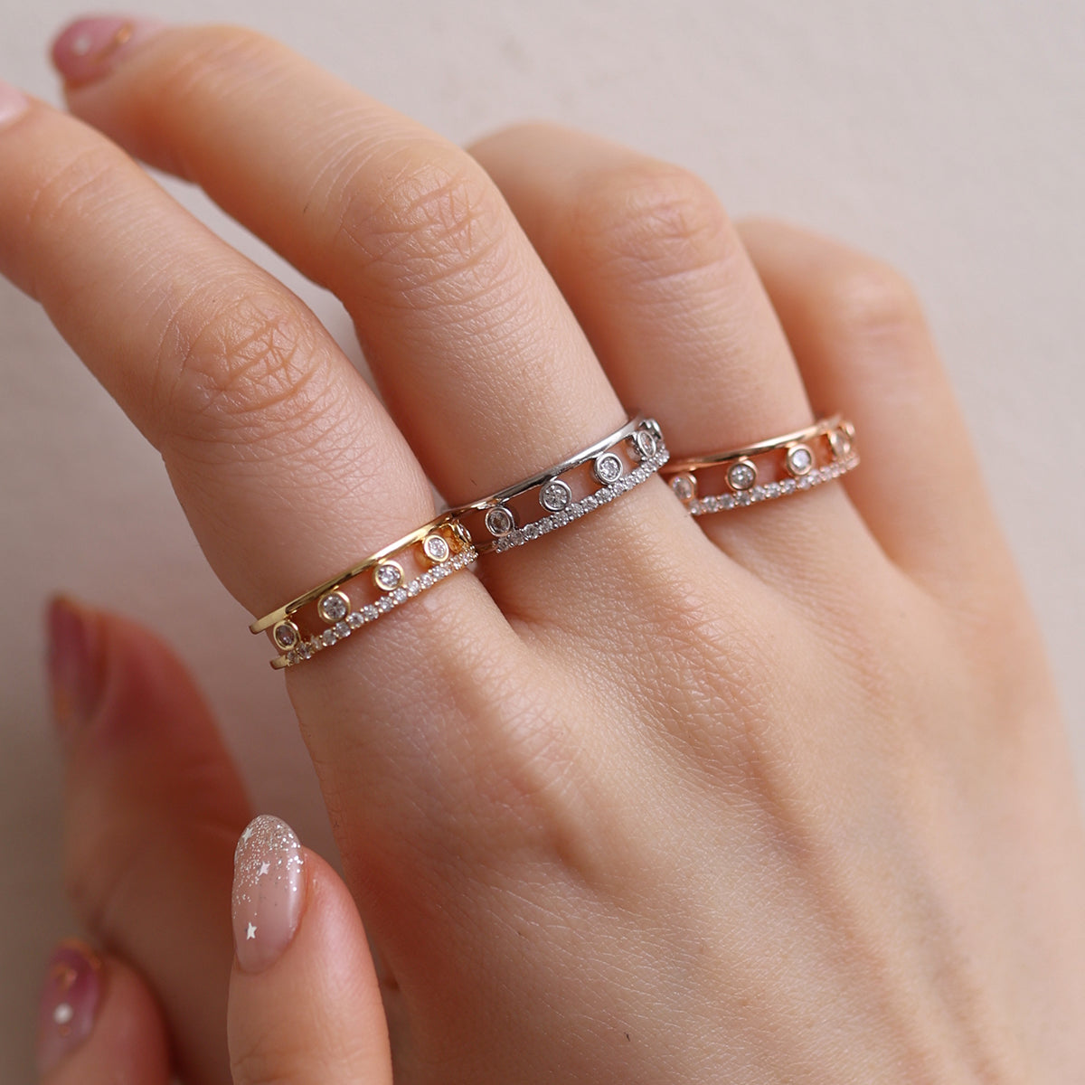 Cubic dots ring-4