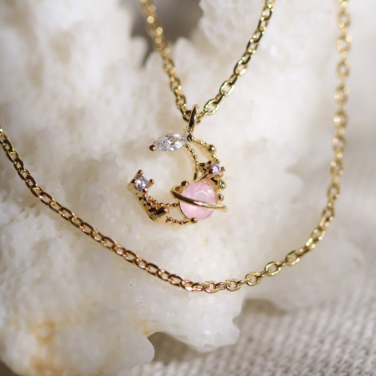 Moon cubic necklace-1