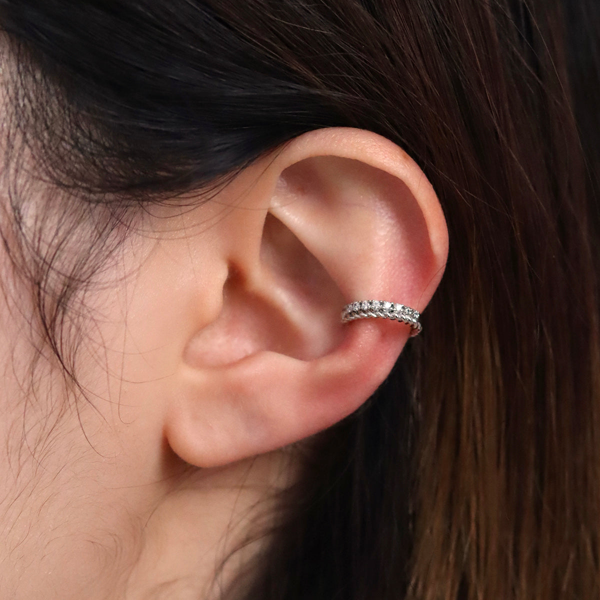 Simple Line Sparkle Ear Cuff-2