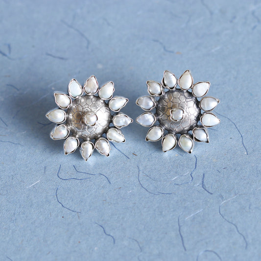 Round Pearl Studds-0